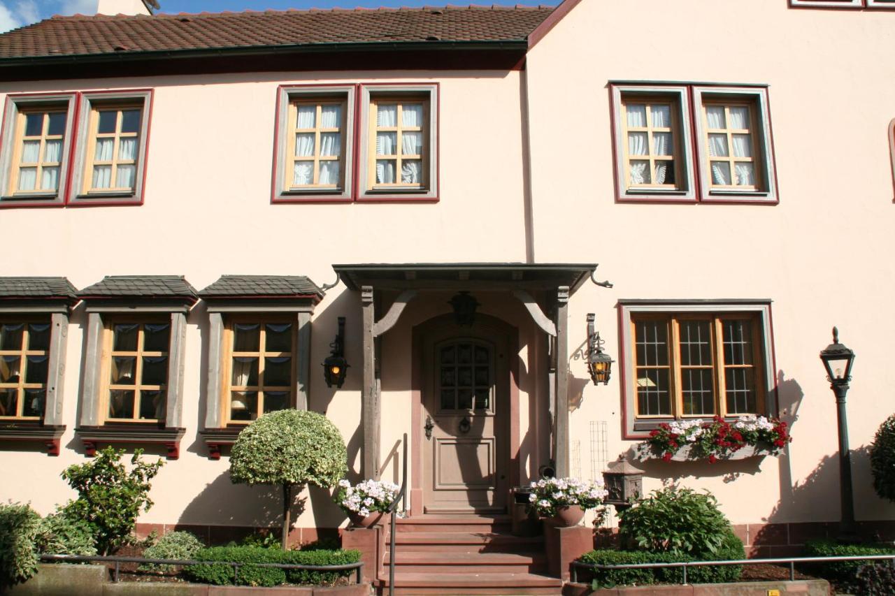 Gasthaus Zur Krone Hotel Grossheubach Luaran gambar